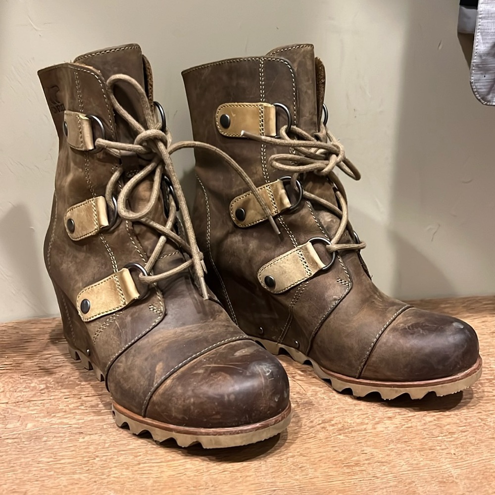 Sorel winter wedges